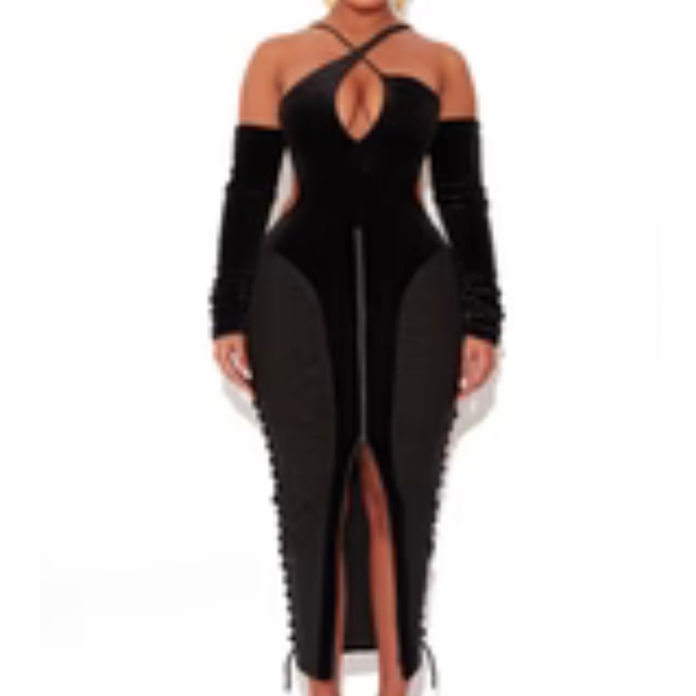 *RARE* BBX Brand Velvet Maxi Dress in Panther Black